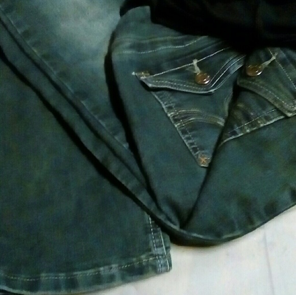 Bella Vita ladies maternity jeans size medium - Picture 3 of 4